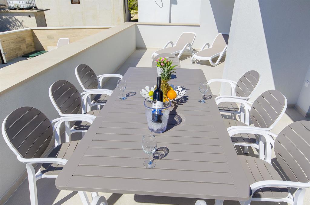 Apartments Villa V فير المظهر الخارجي الصورة