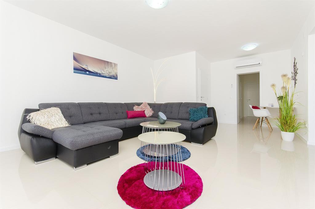 Apartments Villa V فير المظهر الخارجي الصورة
