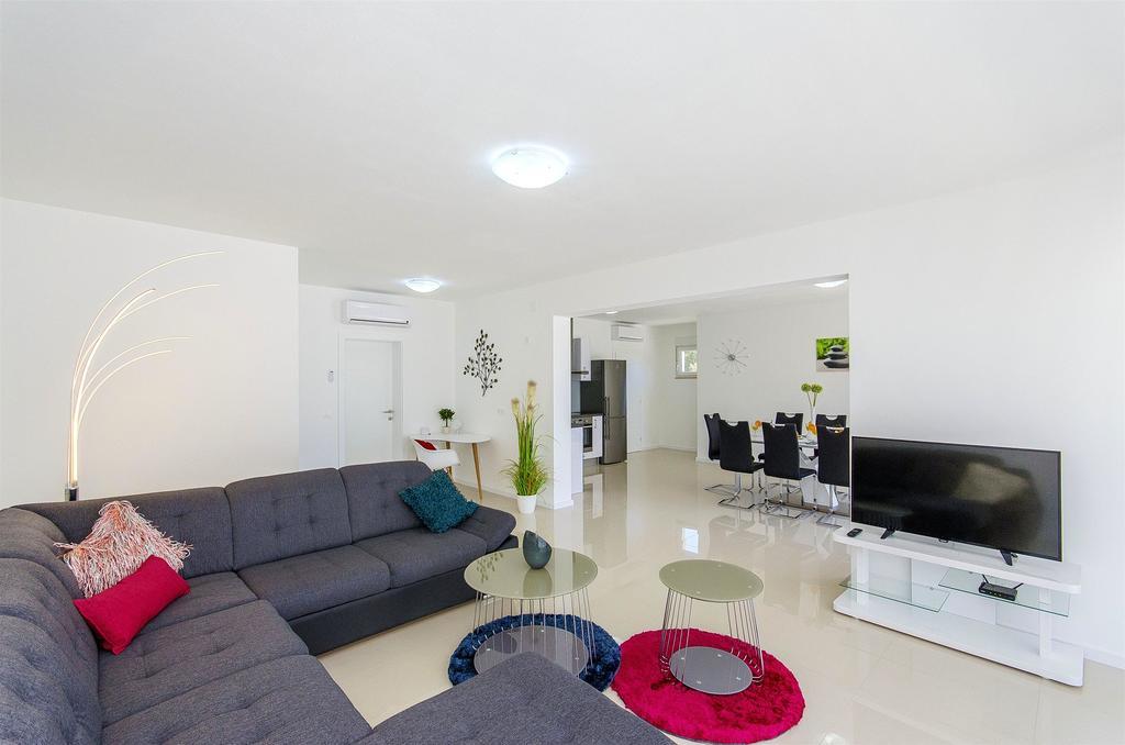 Apartments Villa V فير المظهر الخارجي الصورة