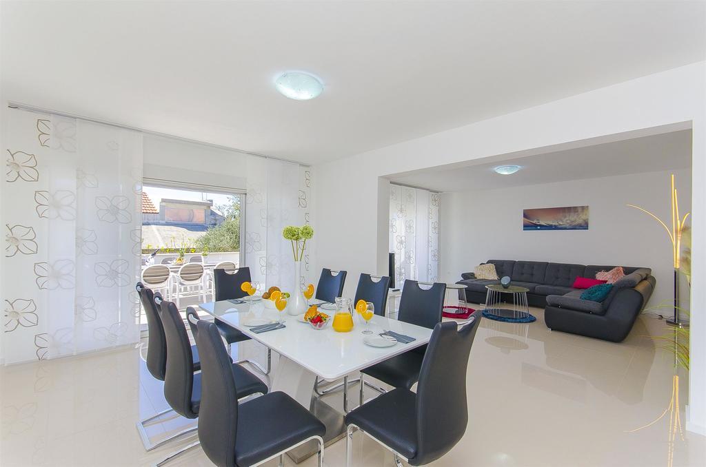 Apartments Villa V فير المظهر الخارجي الصورة