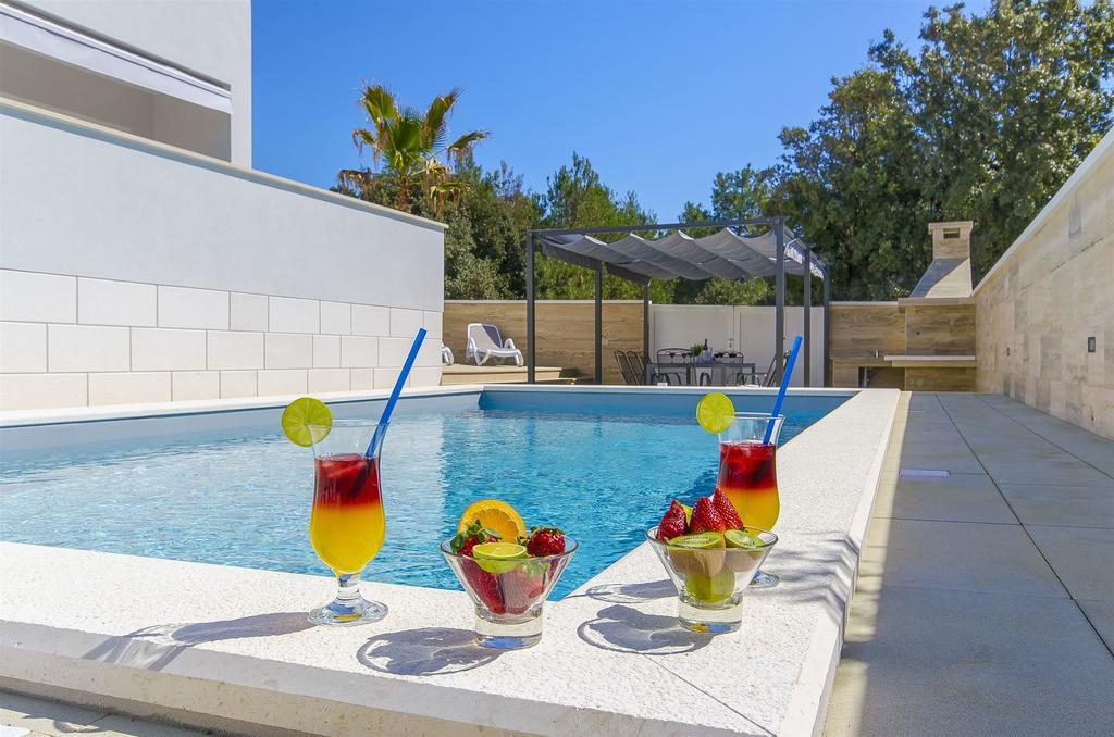 Apartments Villa V فير المظهر الخارجي الصورة