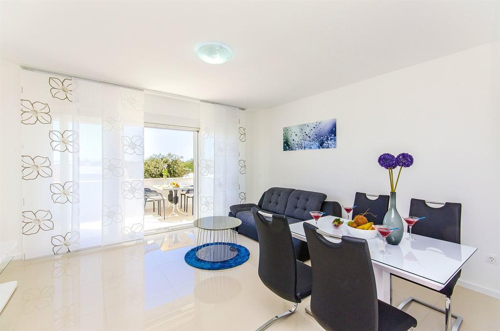 Apartments Villa V فير المظهر الخارجي الصورة